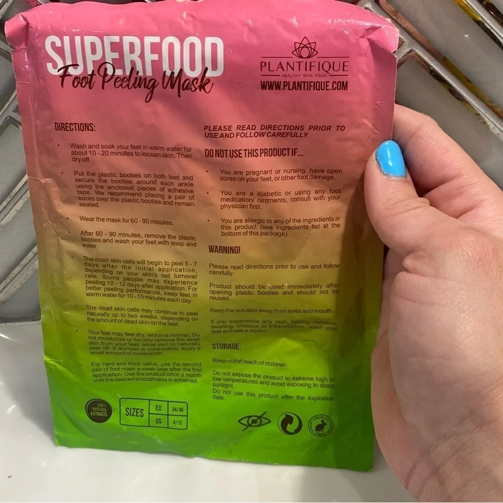 1 Pack Peeling Foot Mask